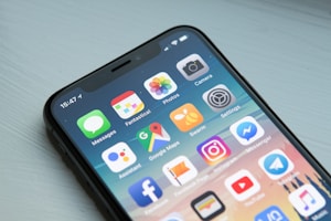 boti博体网移动应用APP界面展示 - 实时体育比分数据统计手机应用